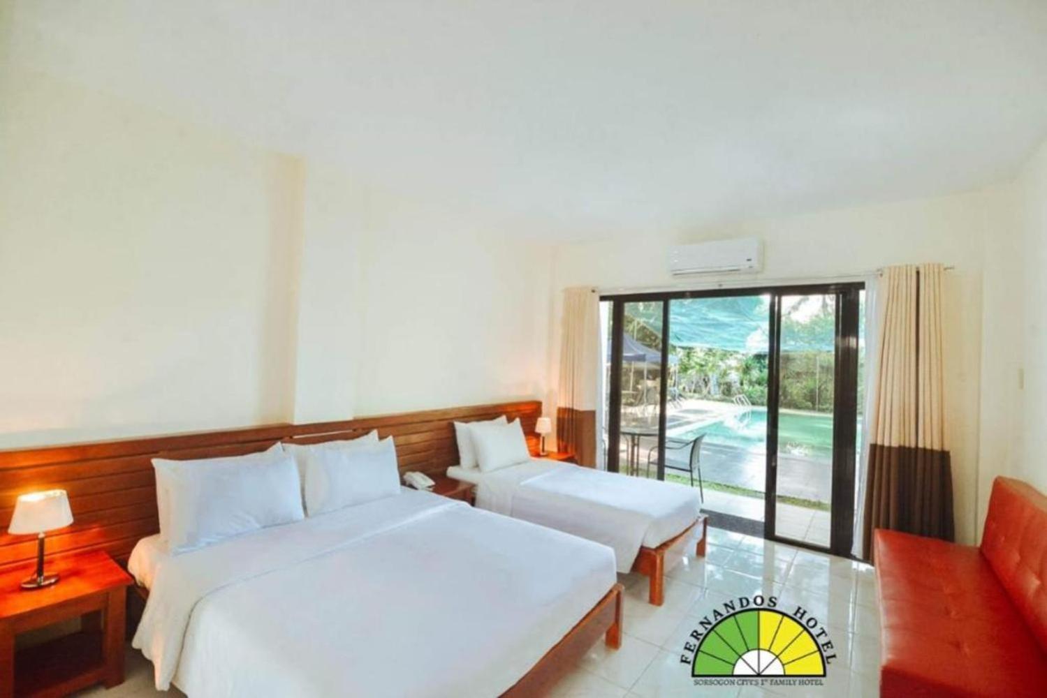 Fernando'S Hotel Sorsogon Buitenkant foto