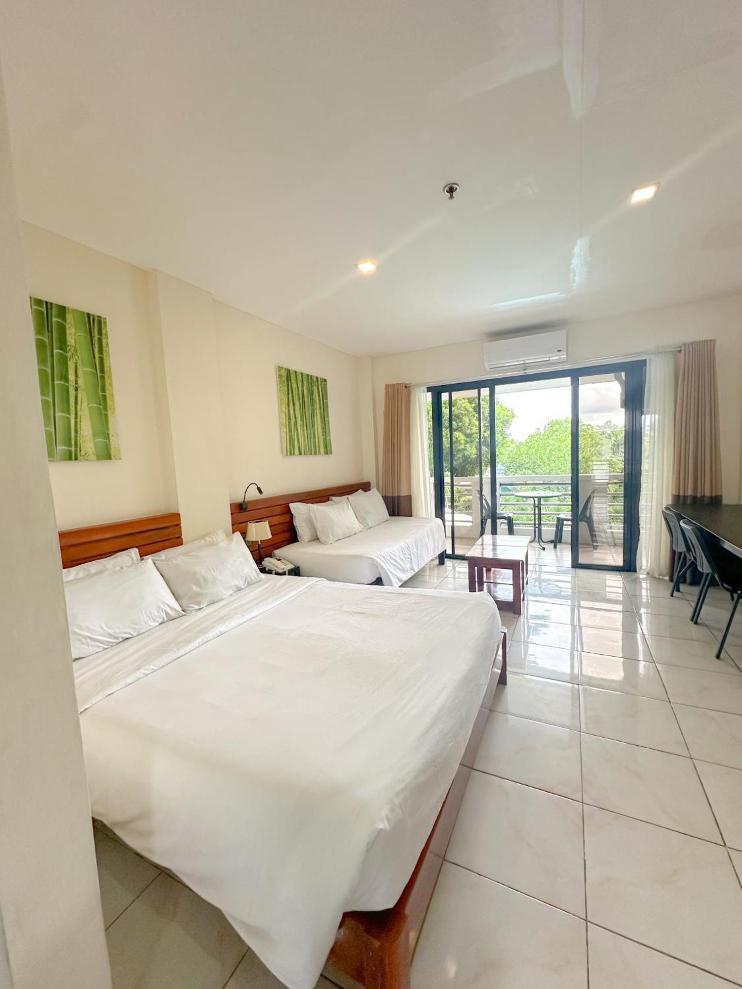Fernando'S Hotel Sorsogon Buitenkant foto