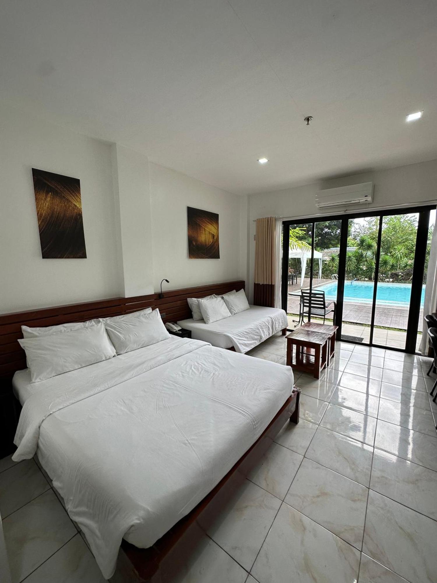 Fernando'S Hotel Sorsogon Buitenkant foto
